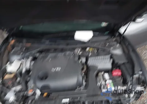 2016 Nissan Maxima 3.5S z USA, uszkodzony, nr VIN 1N4AA6AP2GC379971